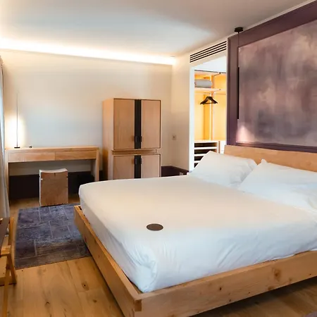 Hemanaire Bed & Breakfast Cremolino