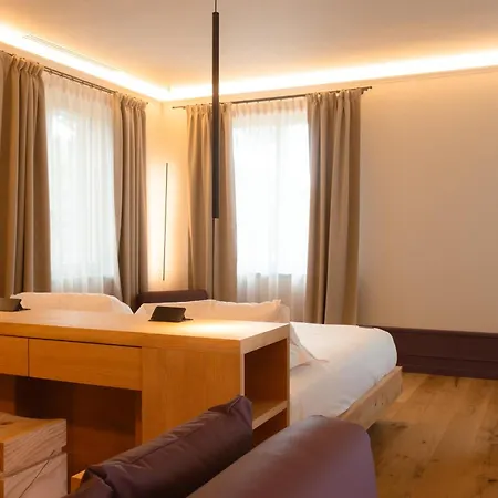 Hemanaire Bed & Breakfast Cremolino