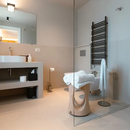 Bed & Breakfast Hemanaire 4*