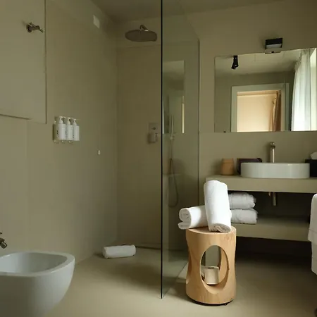 Hemanaire 4*