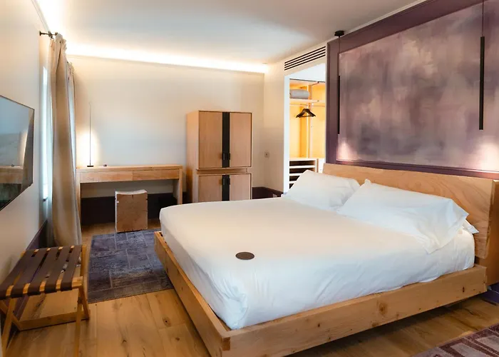 Hemanaire Bed & Breakfast Cremolino