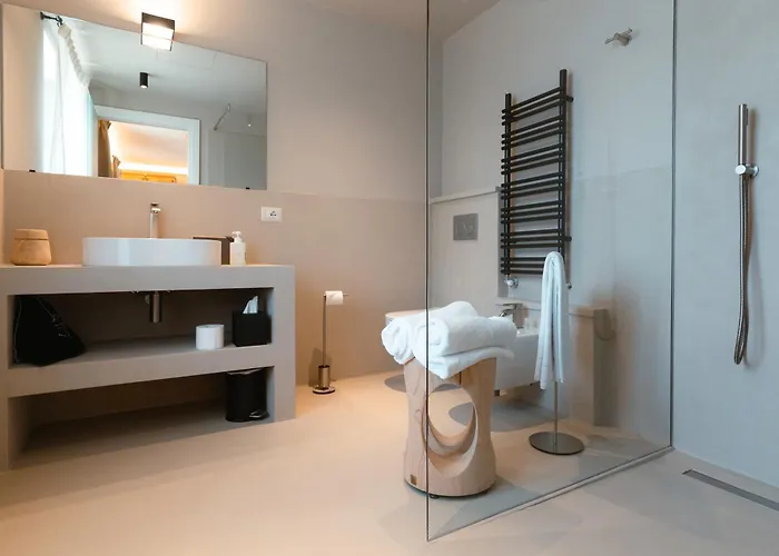 Bed & Breakfast Hemanaire 4*